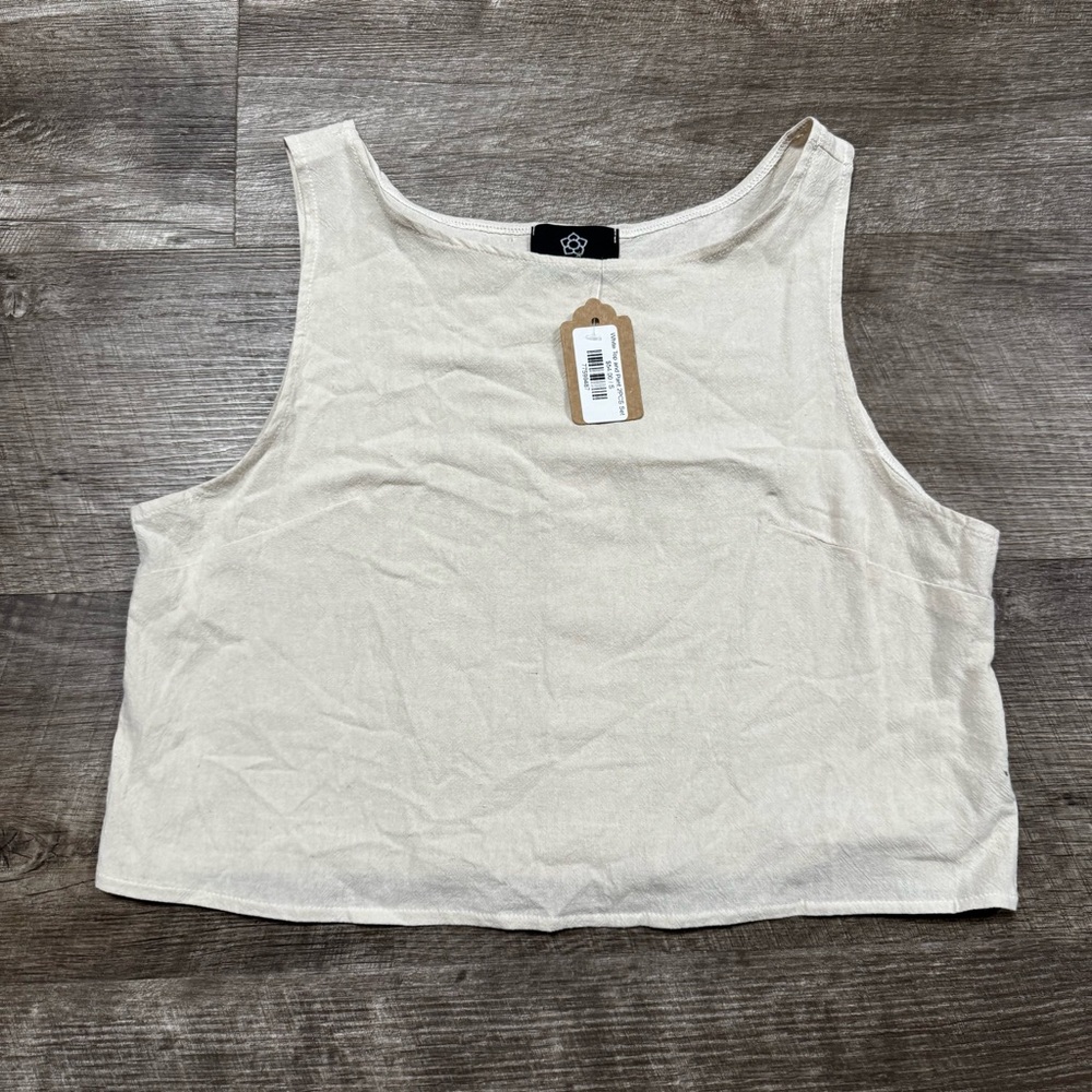 Sweet Kama White Top Size Small NWT